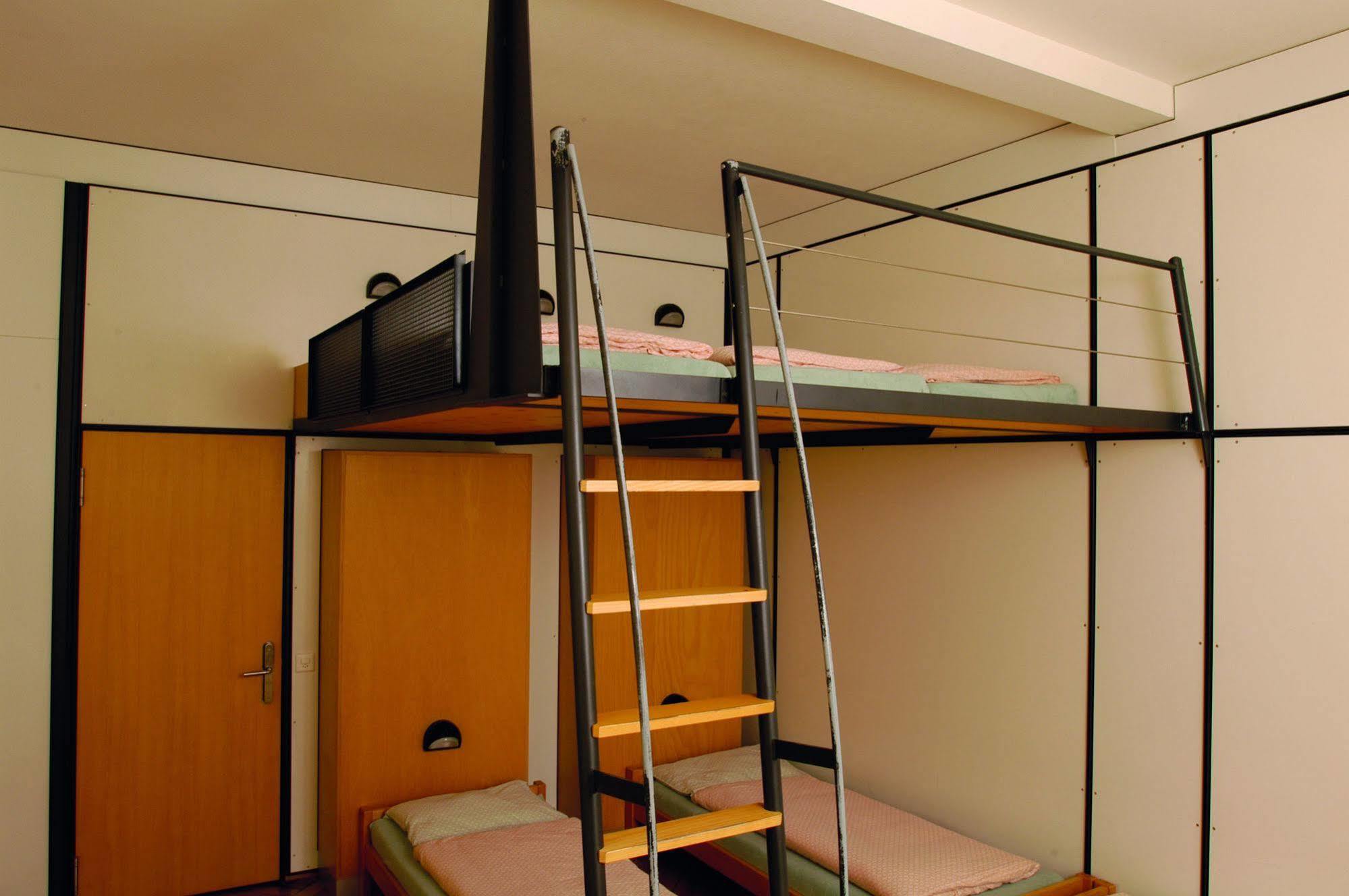 Solothurn Youth Hostel Εξωτερικό φωτογραφία